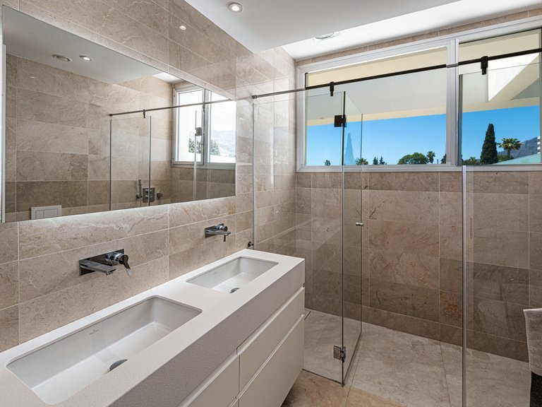 Villa for Sale in Río Real, Malaga 22