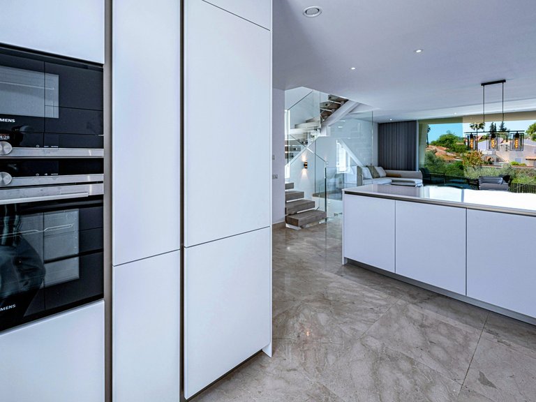 Villa for Sale in Río Real, Malaga 30