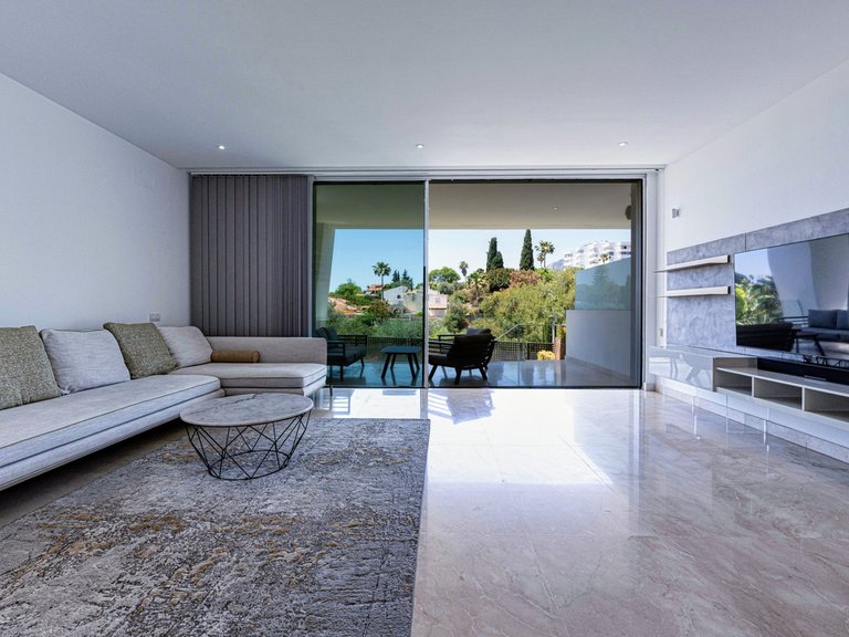 Villa for Sale in Río Real, Malaga 4