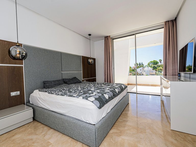 Villa for Sale in Río Real, Malaga 5
