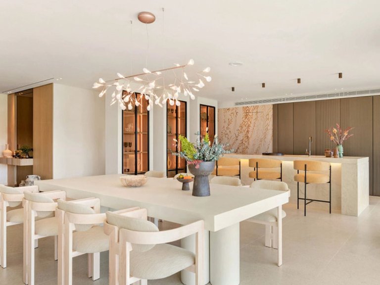 Villa for Sale in Nueva Andalucía, Malaga 3