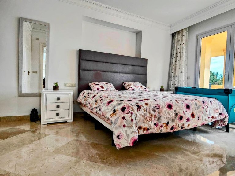 Apartment for Sale in Casares, Malaga 23