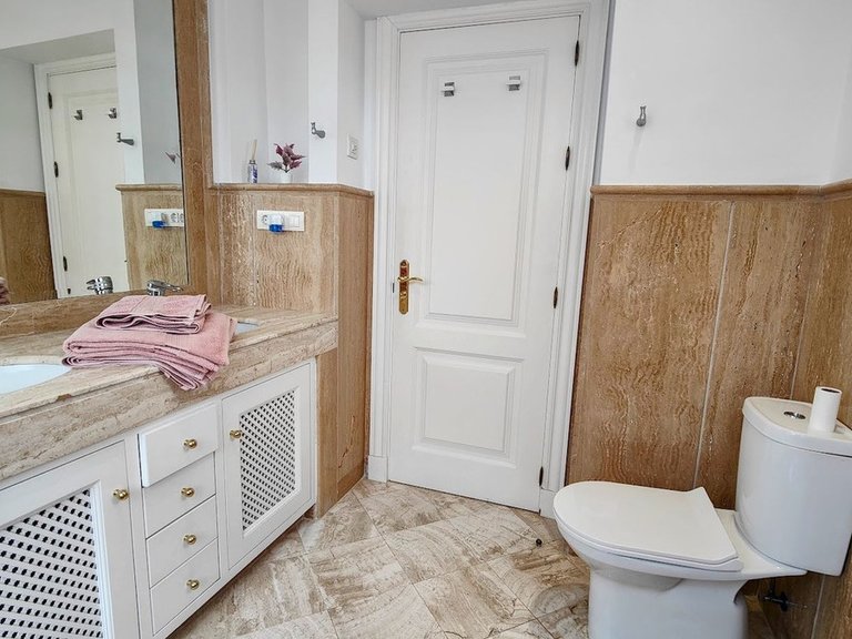 Apartment for Sale in Casares, Malaga 25