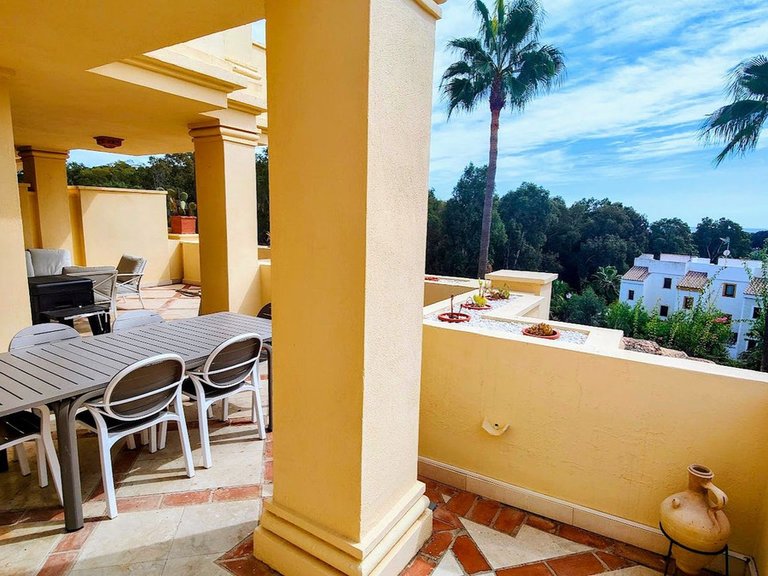 Apartment for Sale in Casares, Malaga 9