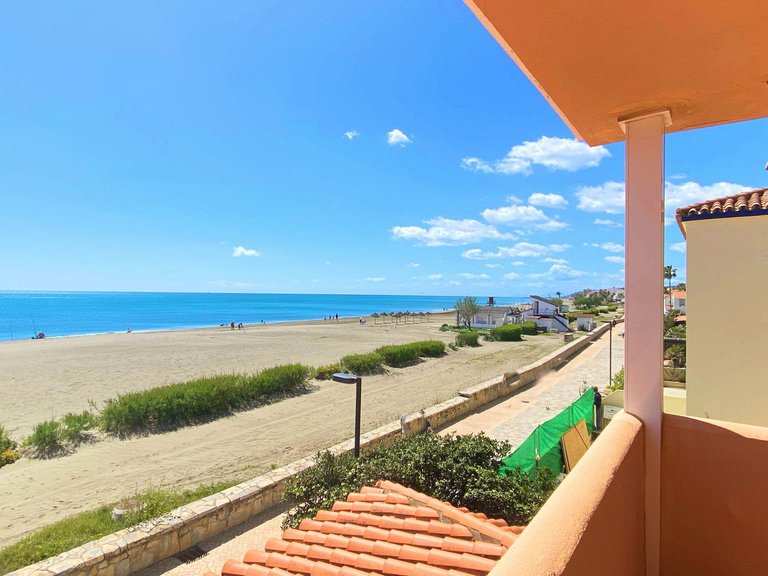Villa for Sale in Casares Playa, Malaga 28