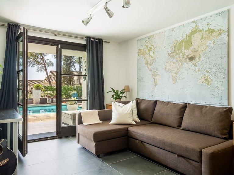 Villa for Sale in El Paraiso, Malaga 17