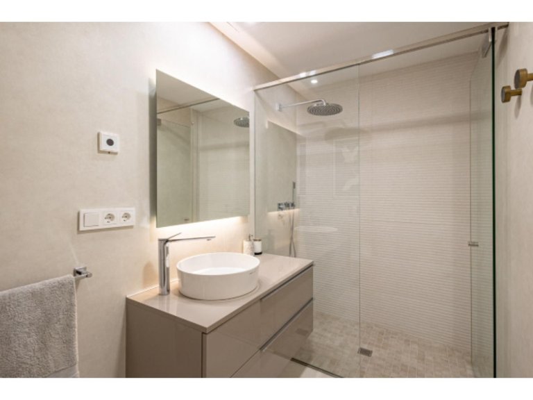 Apartment for Sale in Estepona, Malaga 10