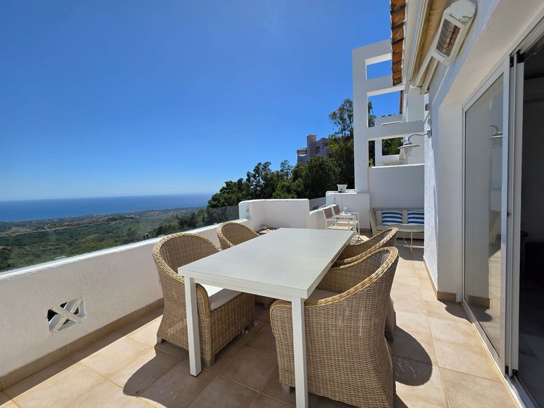 Apartment for Sale in La Mairena, Malaga 12