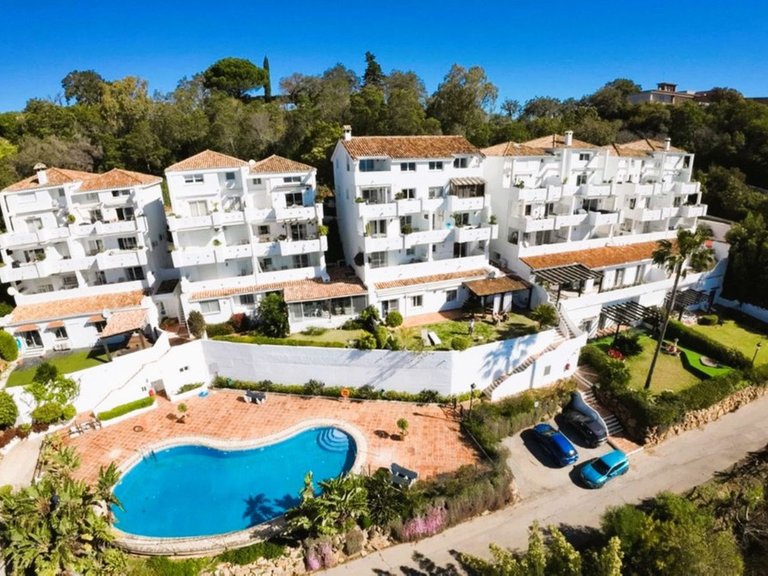 Apartment for Sale in La Mairena, Malaga 15