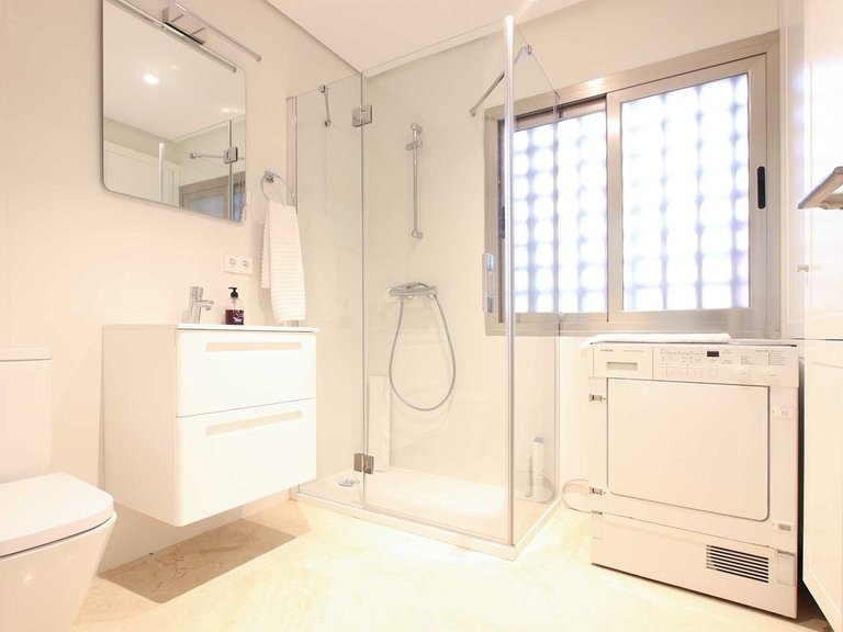 Apartment for Sale in Marbella, Malaga 31