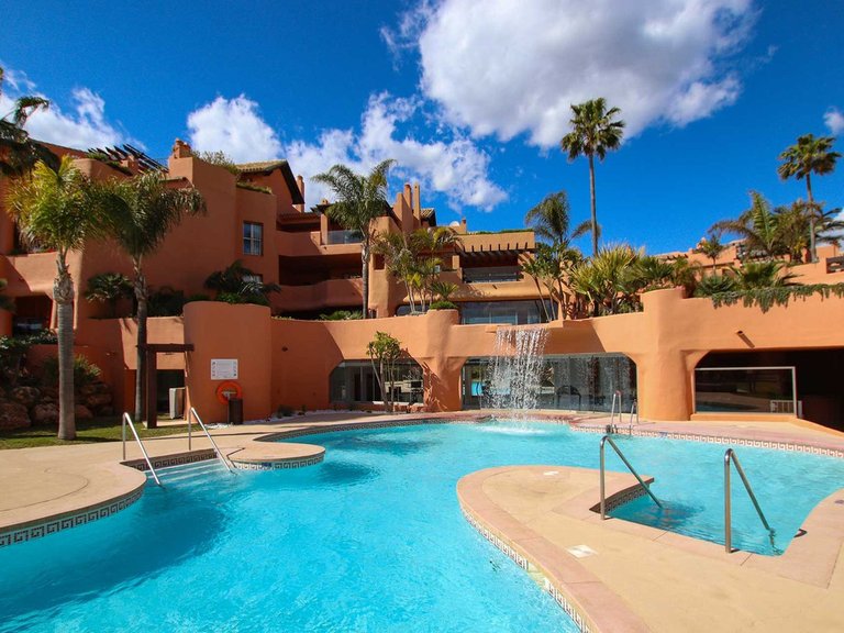 Apartment for Sale in Marbella, Malaga 40