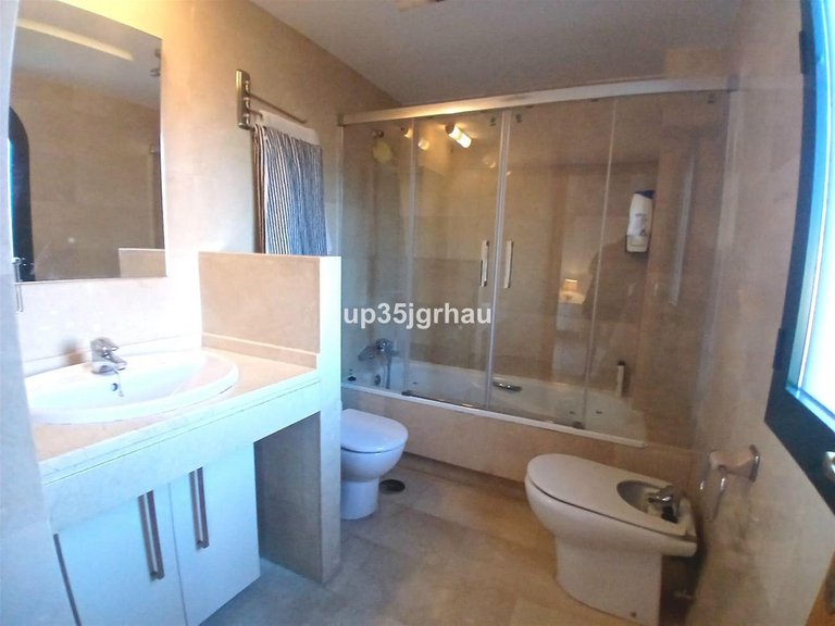 Apartment for Sale in Estepona, Malaga 7