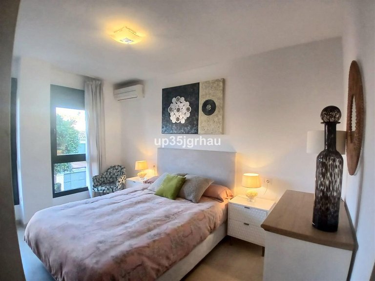 Apartment for Sale in Estepona, Malaga 8