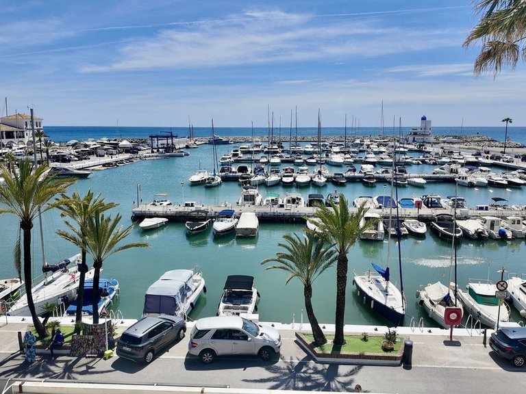Apartment for Sale in La Duquesa, Malaga 18
