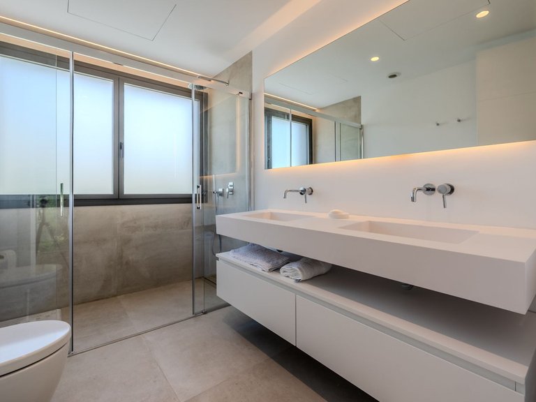 Villa for Sale in Puerto Banús, Malaga 23