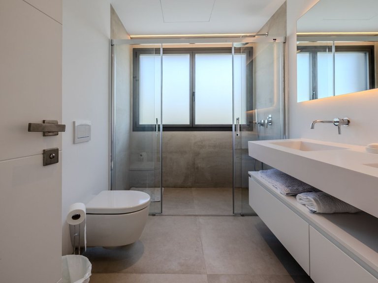 Villa for Sale in Puerto Banús, Malaga 24