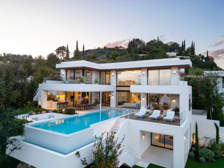 Villa for Sale in Costa del Sol Benahavís, Malaga 33
