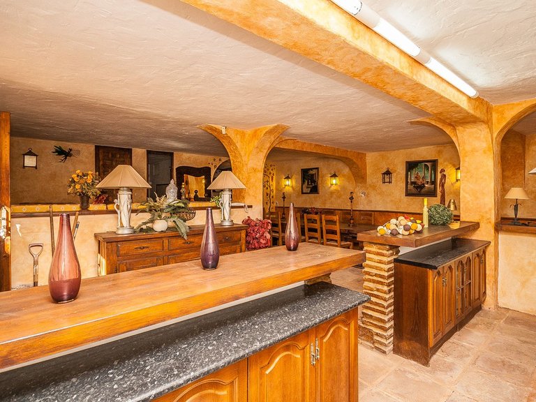 Villa for Sale in Calahonda, Malaga 34
