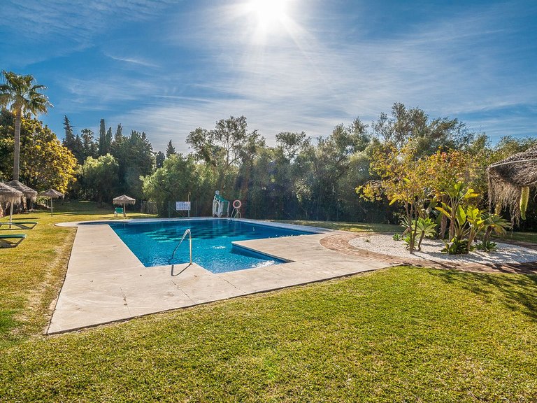 Villa for Sale in Calahonda, Malaga 36