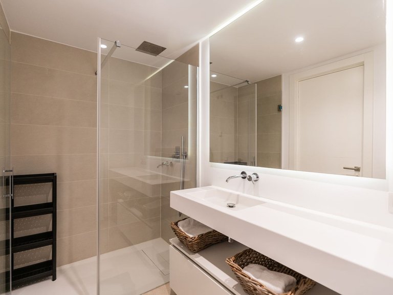 Apartment for Sale in Estepona, Malaga 15