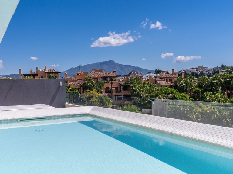 Apartment for Sale in Estepona, Malaga 28