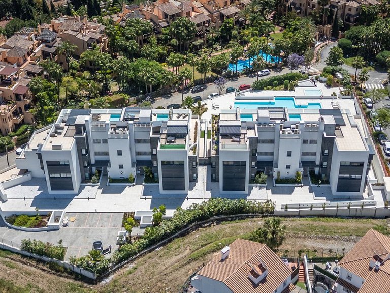 Apartment for Sale in Estepona, Malaga 40