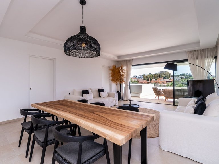 Apartment for Sale in Estepona, Malaga 6