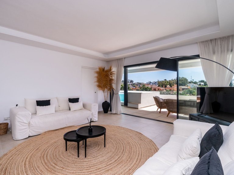 Apartment for Sale in Estepona, Malaga 7