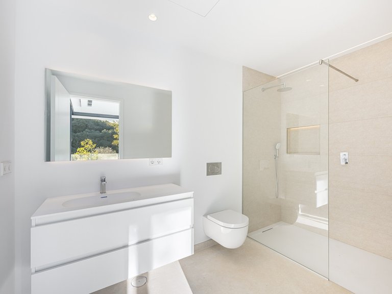 Villa for Sale in Sotogrande Alto, Cadiz 11