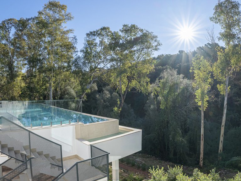 Villa for Sale in Sotogrande Alto, Cadiz 27