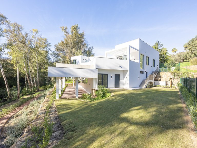 Villa for Sale in Sotogrande Alto, Cadiz 56