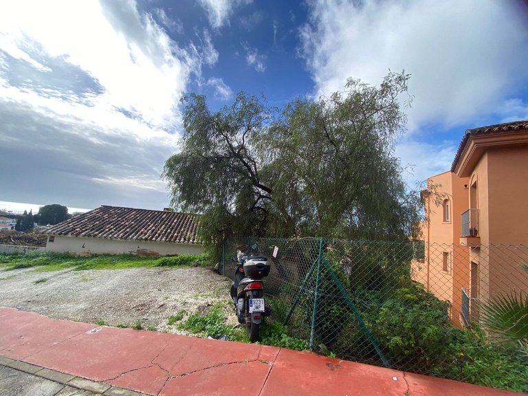 Plot for Sale in Los Pacos, Malaga 6