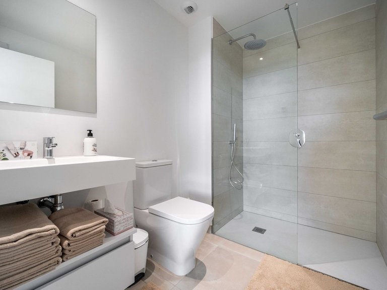 Apartment for Sale in Fuengirola, Malaga 15