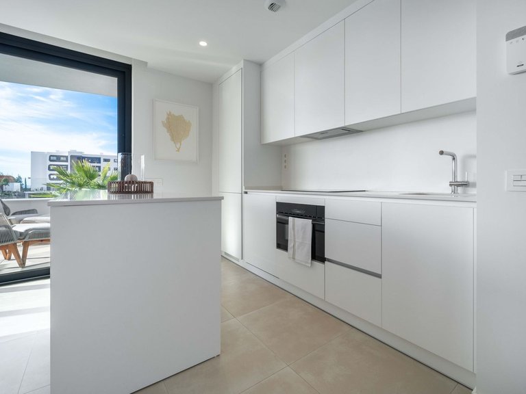 Apartment for Sale in Fuengirola, Malaga 6