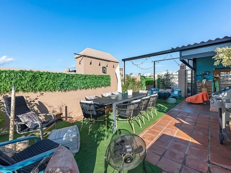 Penthouse for Sale in Estepona, Malaga 19