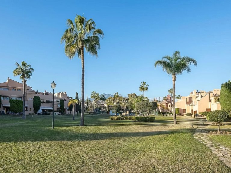 Penthouse for Sale in Estepona, Malaga 22