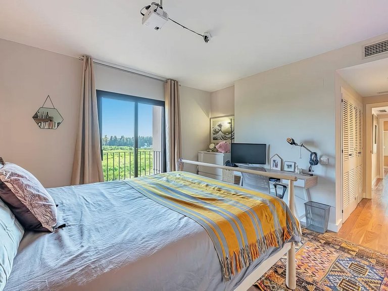 Penthouse for Sale in Estepona, Malaga 7