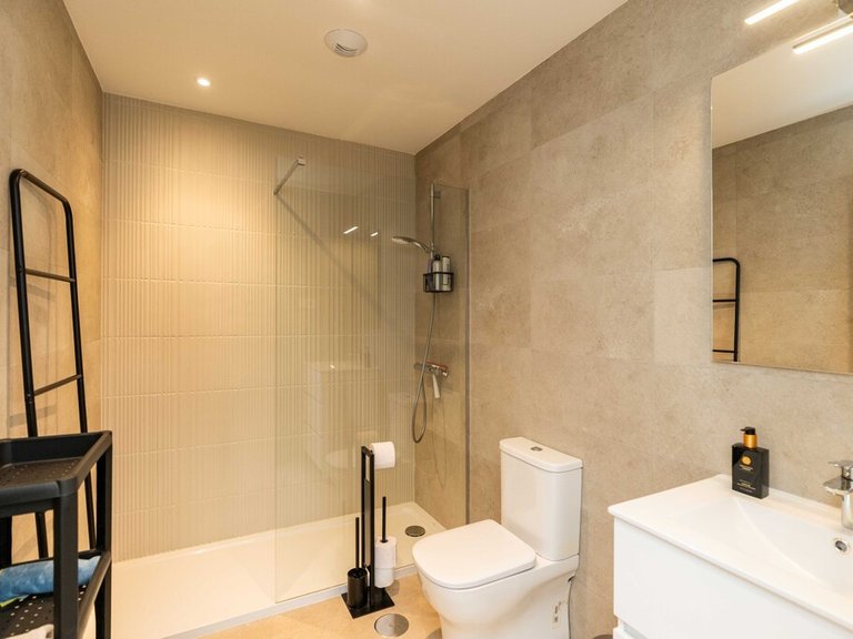 Apartment for Sale in Málaga Centro, Malaga 15