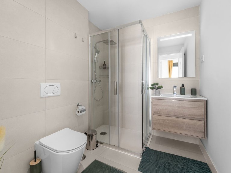 Apartment for Sale in Fuengirola, Malaga 10