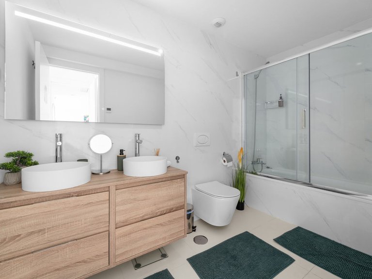 Apartment for Sale in Fuengirola, Malaga 12
