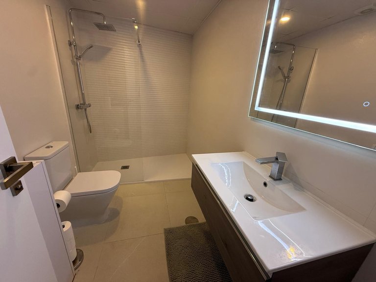 Apartment for Sale in Nueva Andalucía, Malaga 8