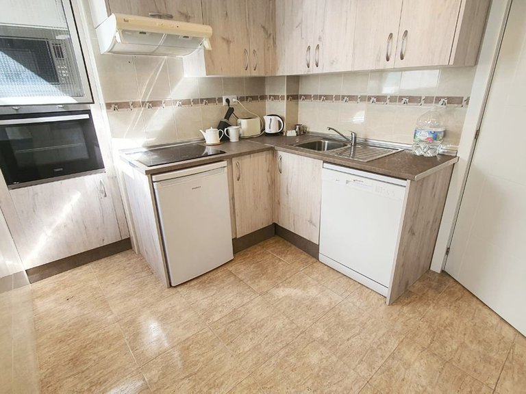 Apartment for Sale in Fuengirola, Malaga 18
