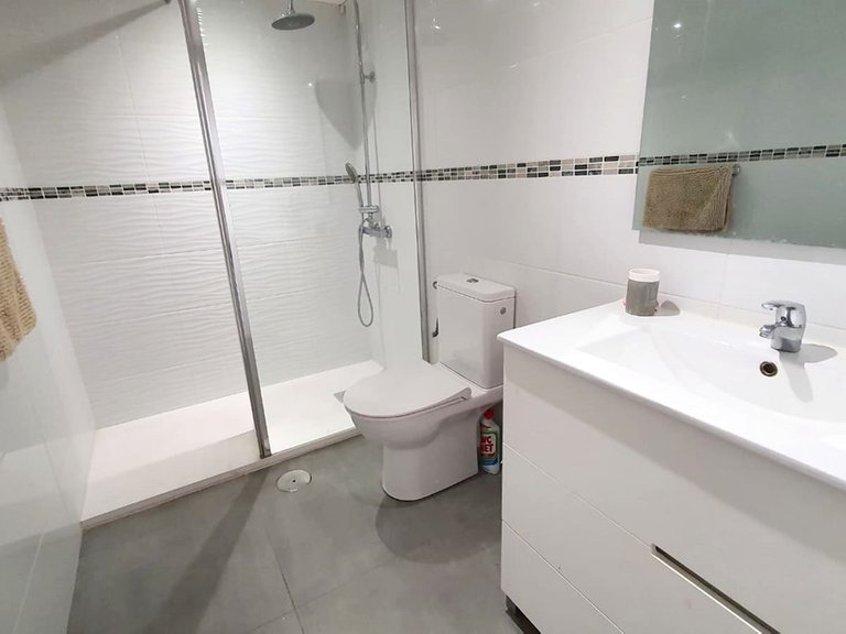 Apartment for Sale in Fuengirola, Malaga 5