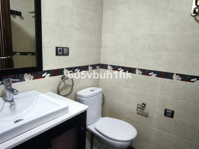 Apartment for Sale in Benalmadena Costa, Malaga 26