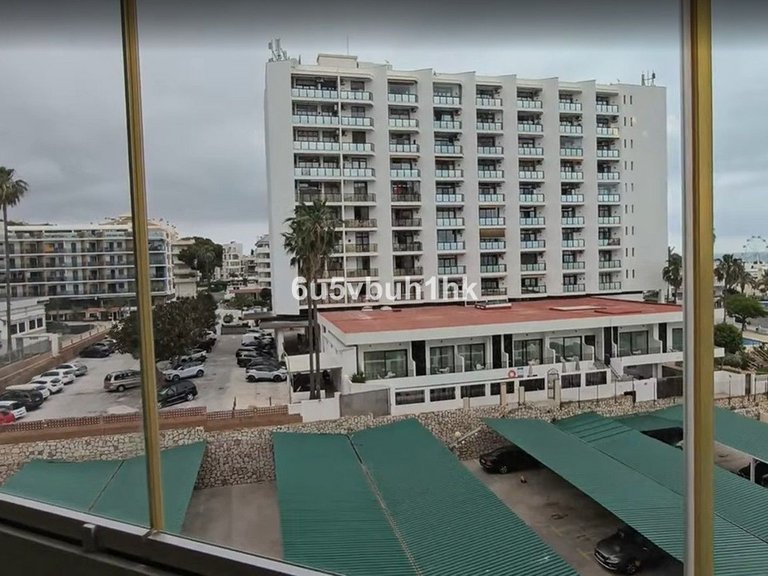 Apartment for Sale in Benalmadena Costa, Malaga 31