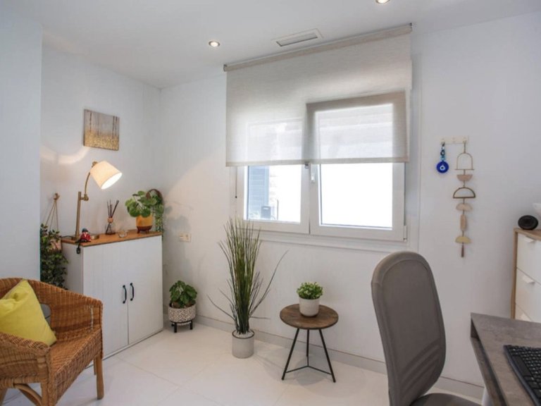 Villa for Sale in San Luis De Sabinillas, Malaga 27