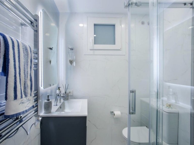 Villa for Sale in San Luis De Sabinillas, Malaga 28