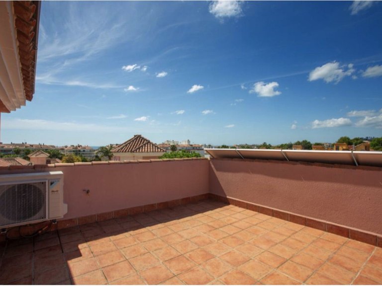 Villa for Sale in San Luis De Sabinillas, Malaga 29