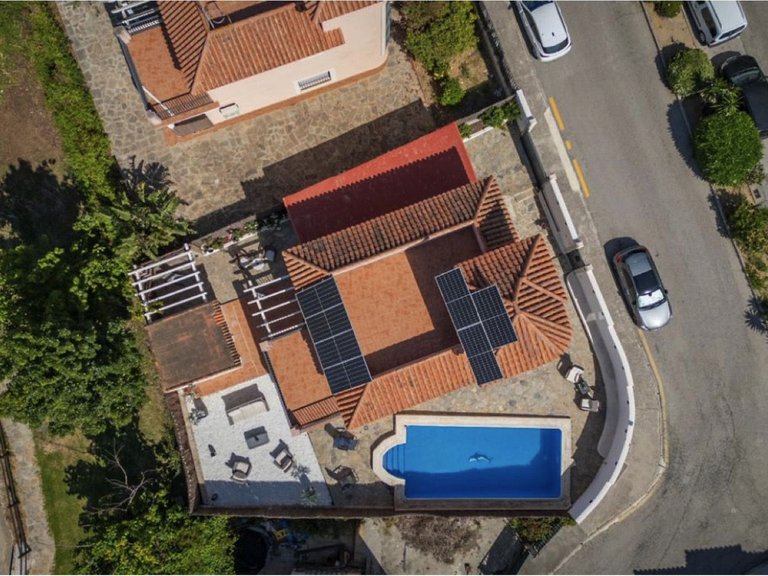 Villa for Sale in San Luis De Sabinillas, Malaga 32