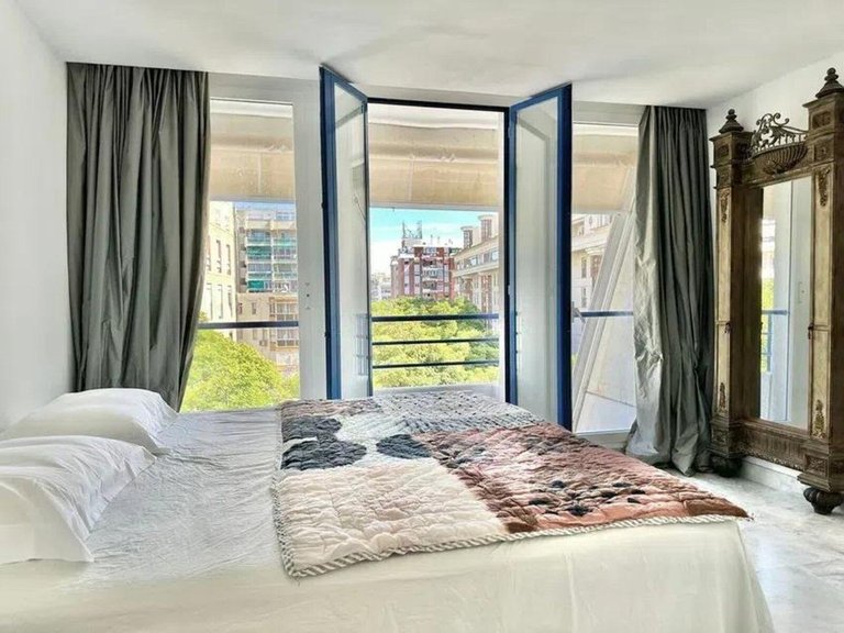 Apartment for Sale in The Golden Mile, Malaga 13
